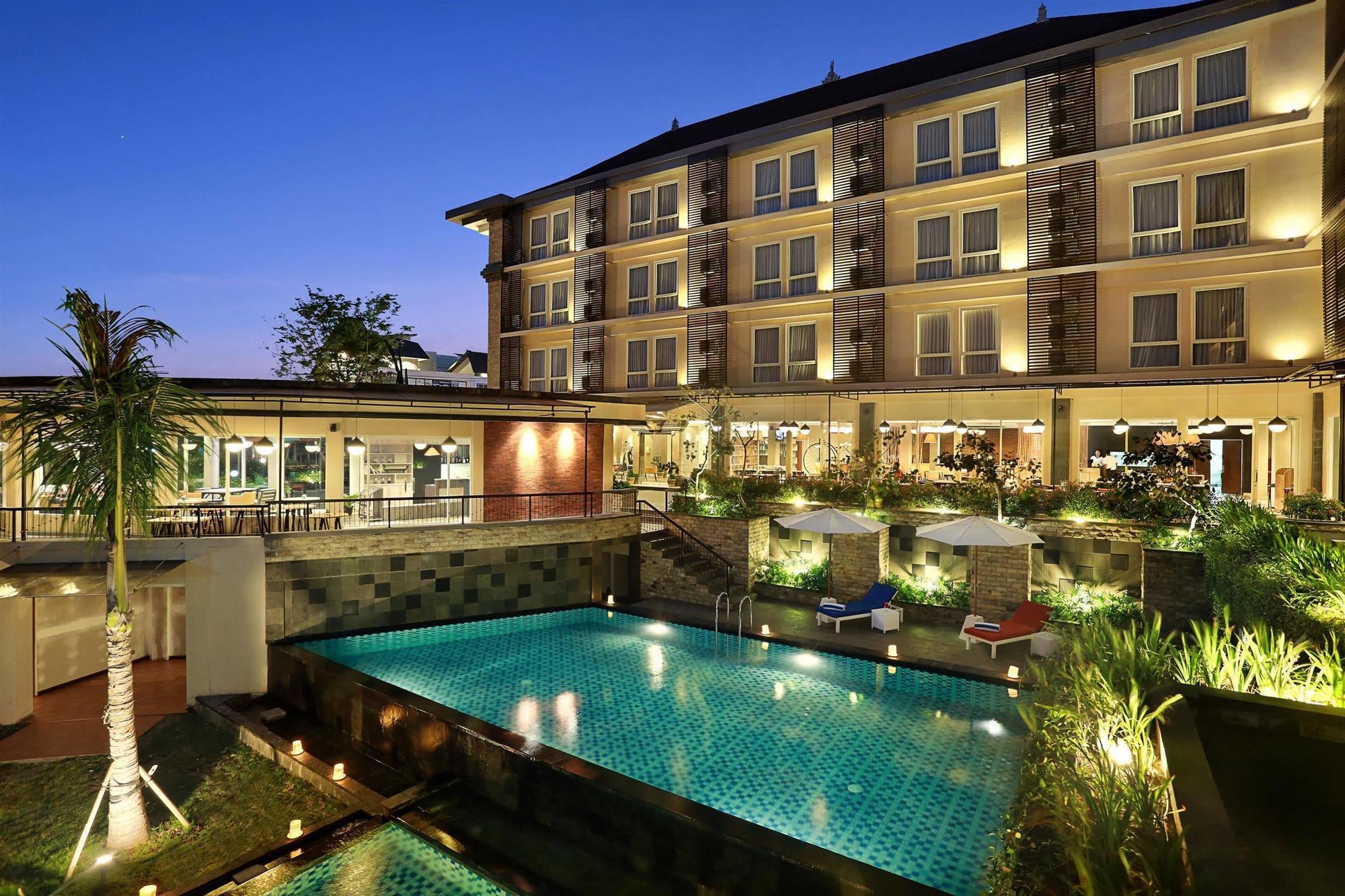 Azana Boutique Hotel Denpasar Eksteriør billede